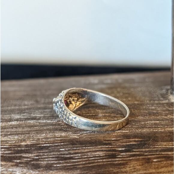 925 Sterling Red Spinel Eyed Owl Ring Sz 5-5.25 - Picture 3 of 8